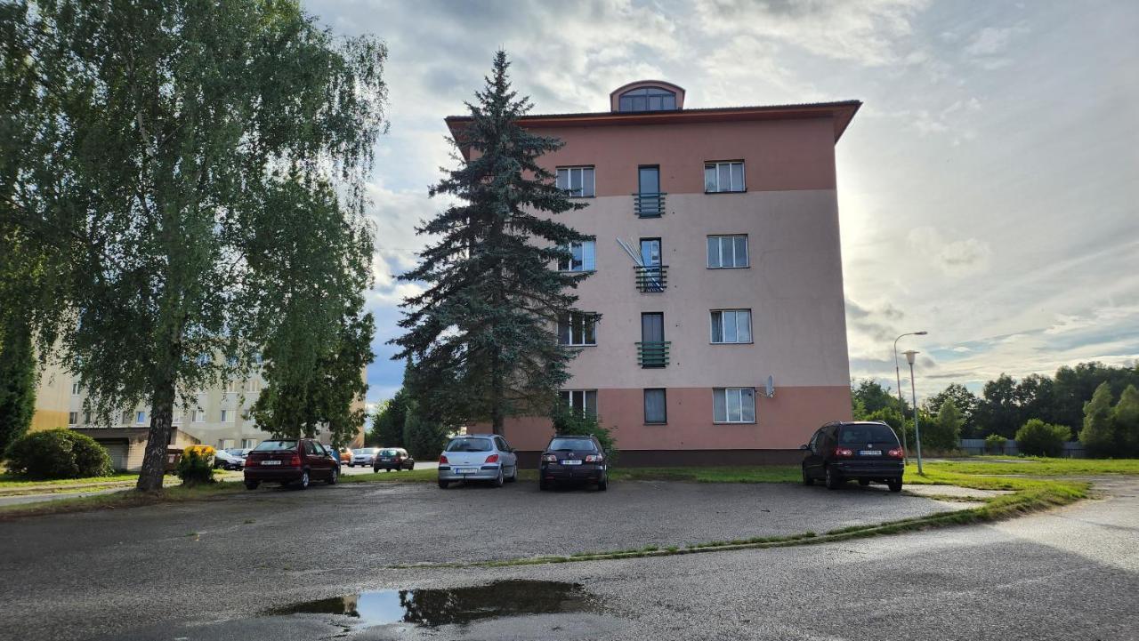 Suk Apartman 24 Suchdol nad Luznici Eksteriør bilde